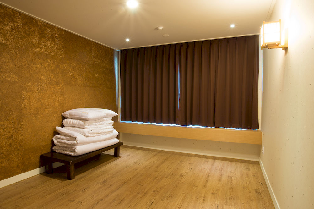 Pungnam Tourist Hotel Jeonju Exterior photo